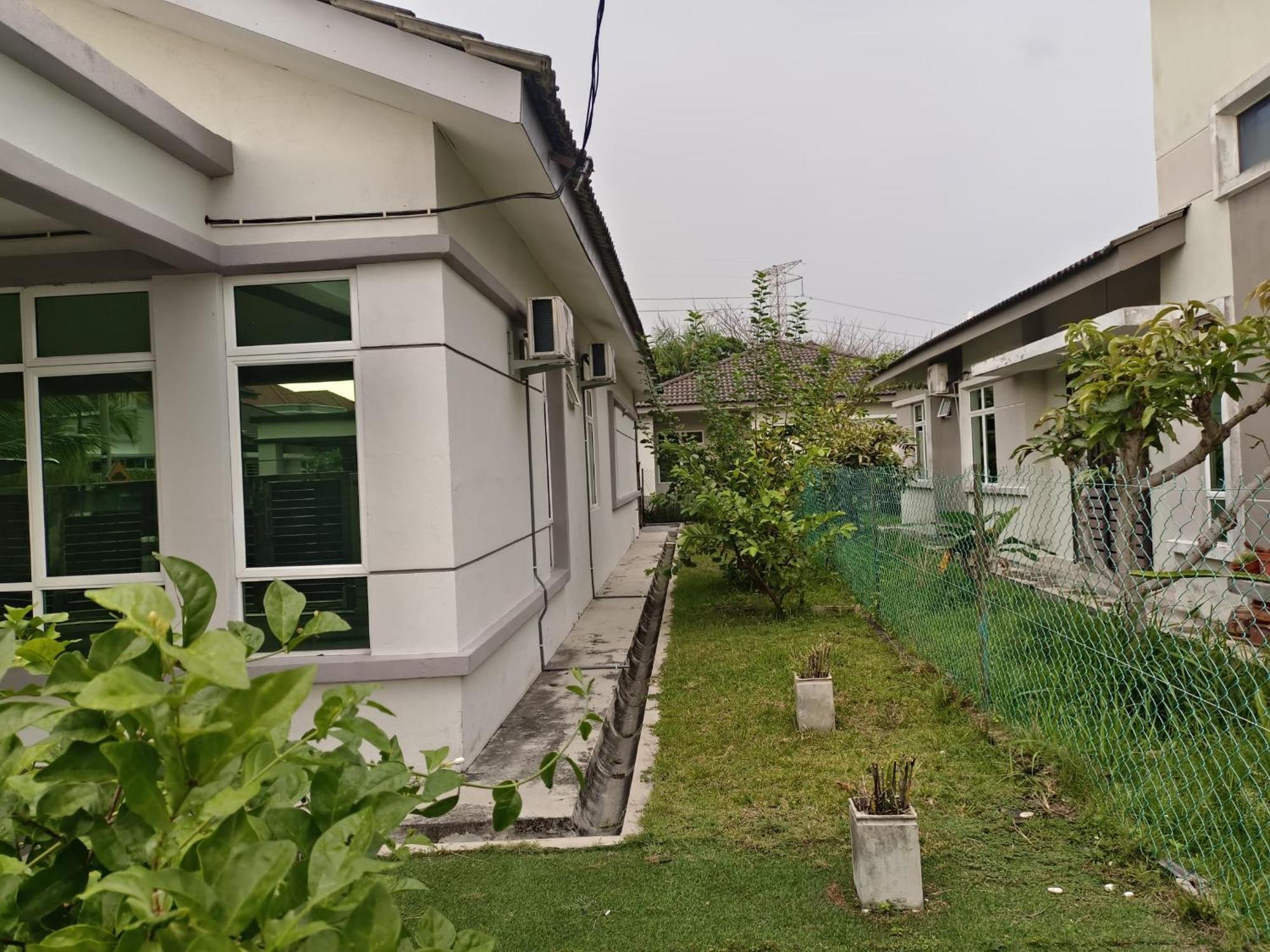 Nouri'S Homestay Melaka Exterior photo